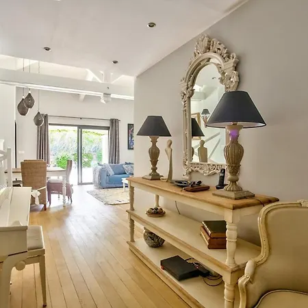 Superbe Avec Piscine & Vue Degagee Villa